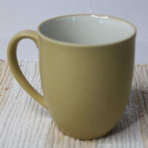 VTG NORITAKE COLORWAVE YELLOW ONE COFFEE MUG CUP STONEWARE SPECKLED 8491
